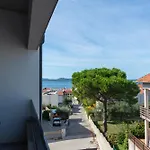 Sea Breeze